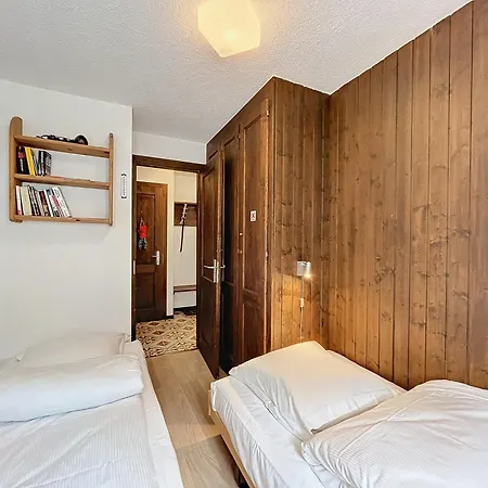 Metairies 207 شقة فيربير